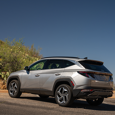 Used Hyundai Tucson Hybrid Side View